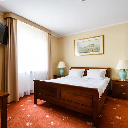 Boss Hotel