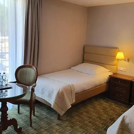 Boss Hotel 3*