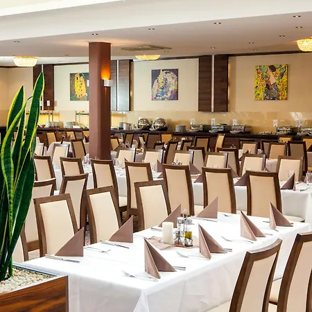 酒店 波什酒店 3*