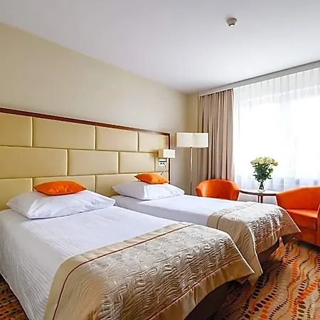 Boss Hotel 3*