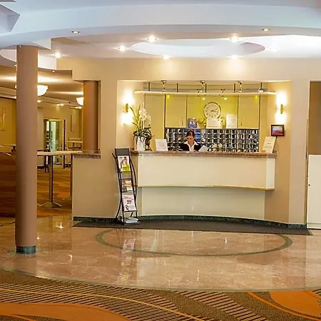 Hotel Boss