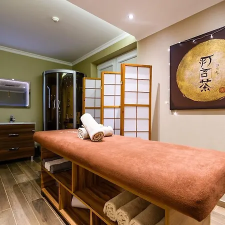 Boss Hotel